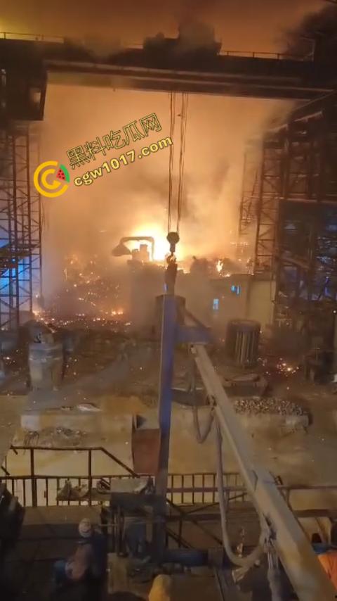 震撼！菲律宾钢厂惨剧：钢水如魔鬼喷发，烈焰吞噬生命，烧伤死亡者无数，惨象人间地狱！-4