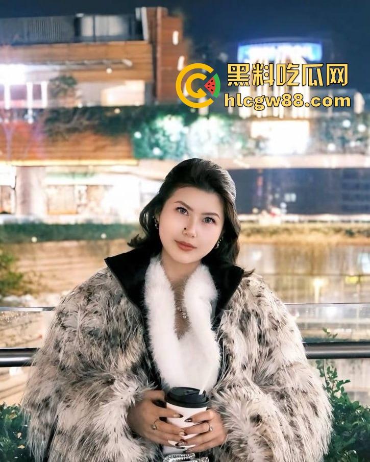 抖音媚黑网红余阿玖黑料翻车！婚前沉迷按摩店，被大黑屌无情爆操征服，早期淫乱史被扒出！-3