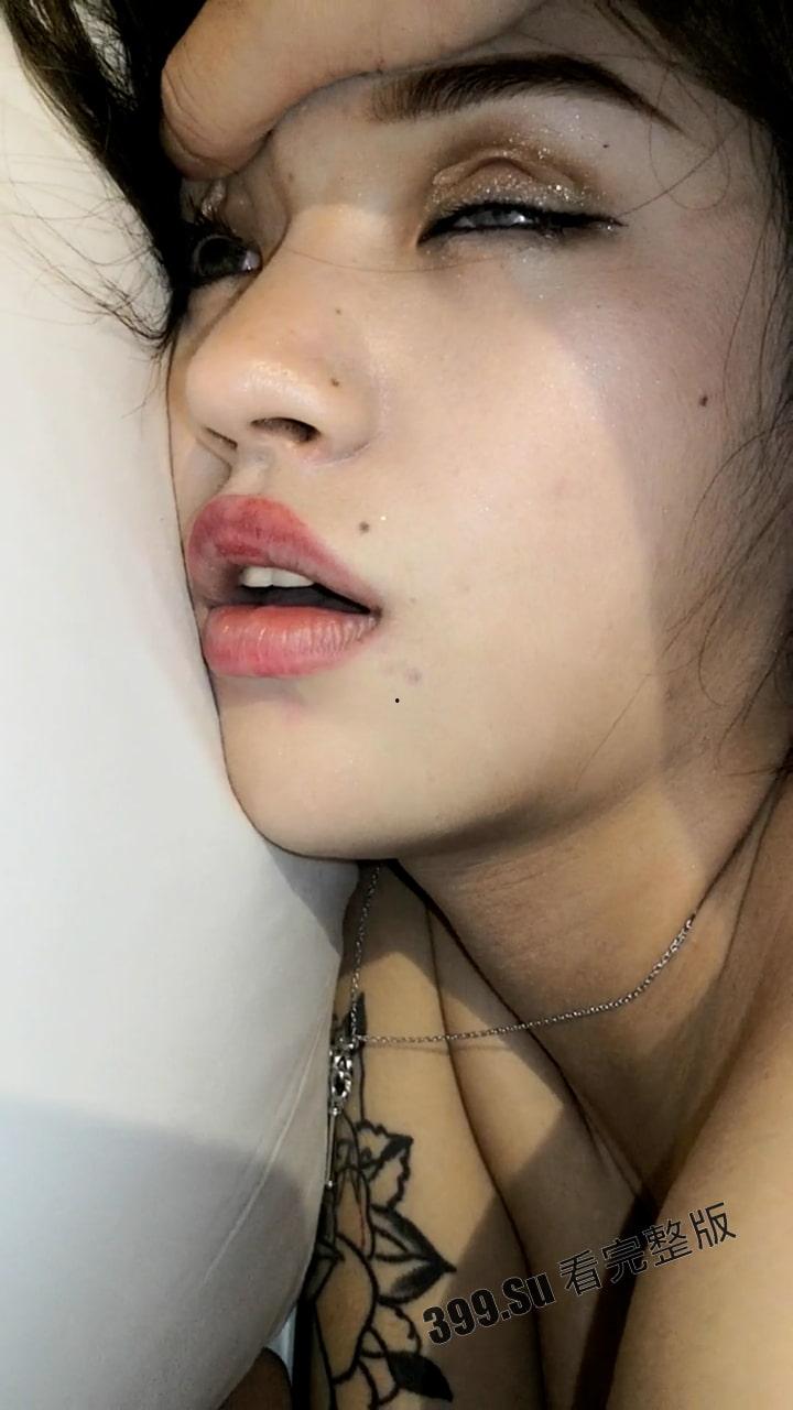 网传 纹身网红 「玉儿」出席活动惨遭迷奸 迷晕后如同死猪任由摆布，翻眼扣穴跳蛋捆绑导尿，无套插入，狂操过程中还能喷水-5