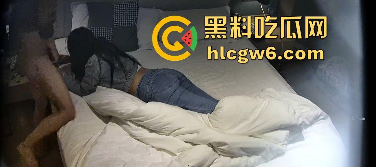 桔子水晶酒店S级颜值极品美女被偷拍，蜜桃臀骑到榨干，巨乳怼脸全程骚话连连，性瘾爆发玩到腿软！-9