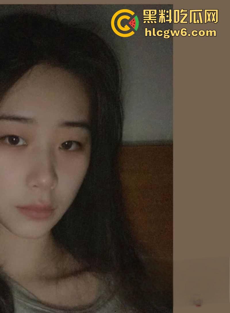 上海东方牧场名不虚传 洋大人一出场 妹子当场湿身舌吻 越亲逼越痒直接厕所开战 吃瓜群众围观拍下爱情大片!-7