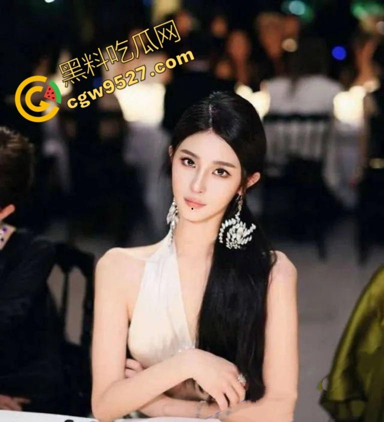 国际绝美超模秦苒的禁忌诱惑！口交、呻吟，只为新剧女主角宝座，女神的沦陷，竟是如此迷人！-4