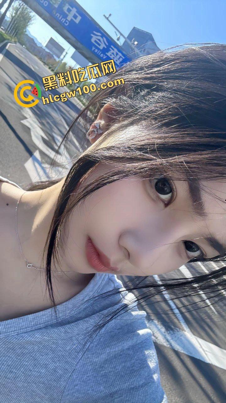 抖音清纯少女青春嫩妹女网红『孜由基』上大学发骚发情 约炮大哥诱惑吃鸡娇喘操逼!原创独家曝光!-4