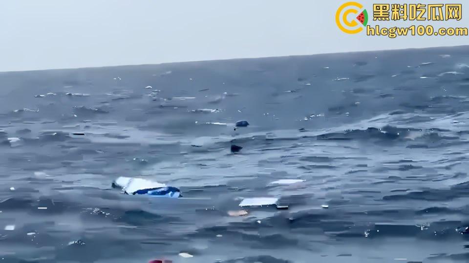 紧急！33 名中国游客在普吉岛遭遇惊魂一幕，所乘游艇进水沉没，形势危急-3