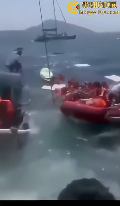 紧急！33 名中国游客在普吉岛遭遇惊魂一幕，所乘游艇进水沉没，形势危急-4