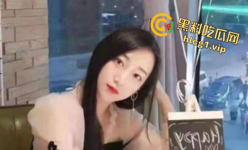 江苏女辅警许艳睡服九名官员 睡了半个城的领导上位！-10