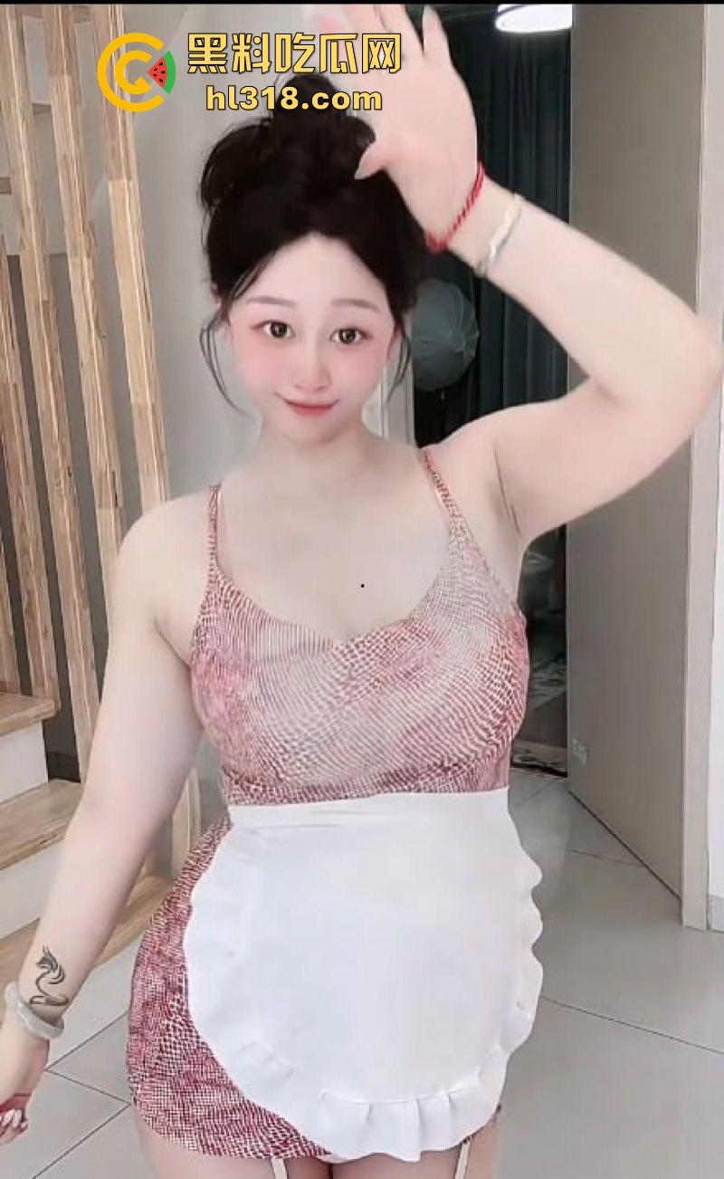 快手微胖网红【大财财啊】福利裸舞视频曝光，骚浪贱货的代名词，豪乳狂抖自慰插穴，淫劲儿爆棚！-2