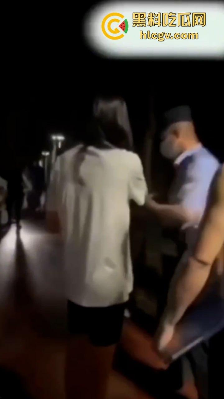 江苏醉酒老流氓起色心 猥亵夜跑女生发酒疯 女生：害怕极了！-4