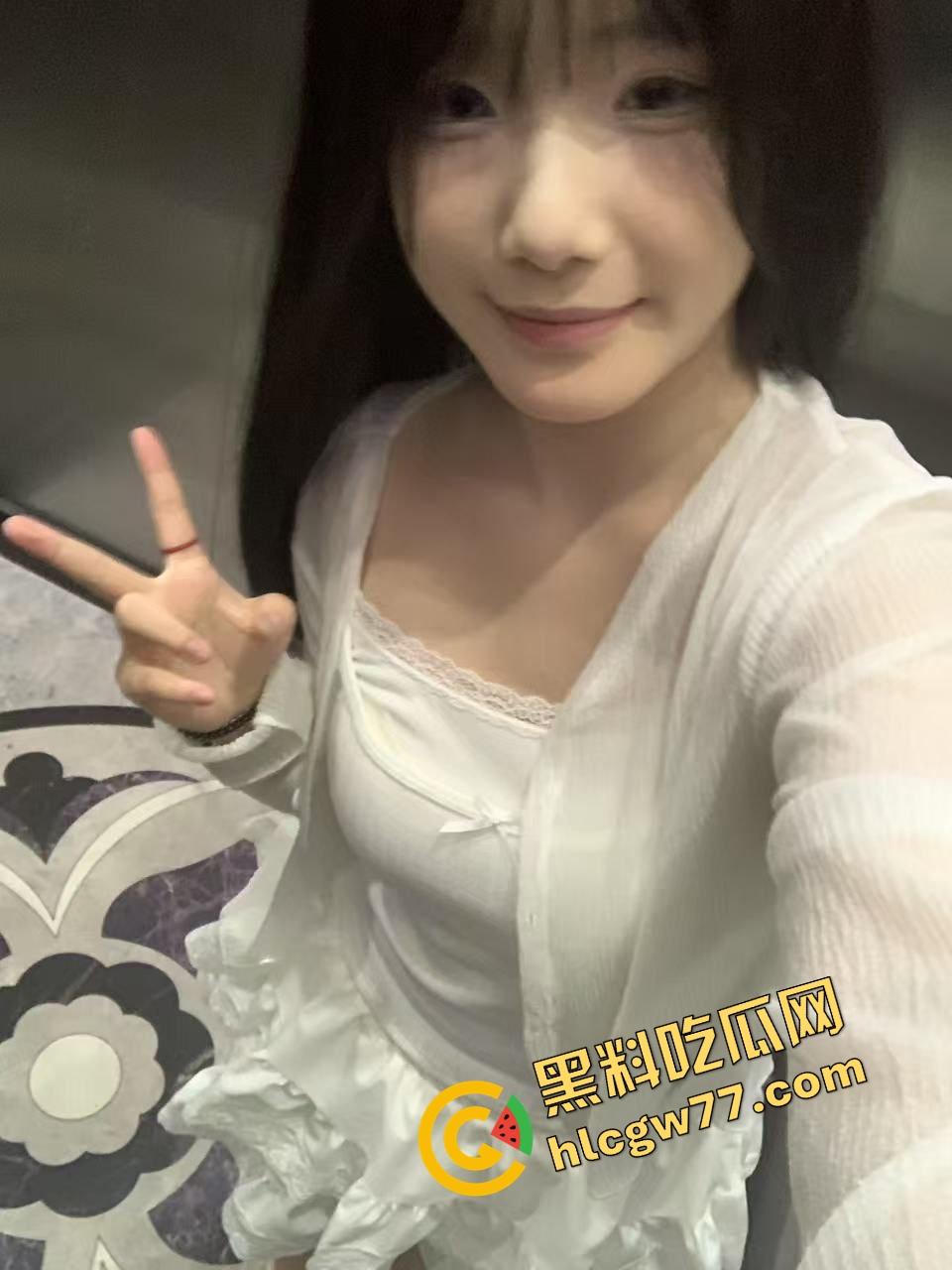 乌鲁木齐『热秋内莎』异域风情,说不清是香还是辣,手一绑人就软,嘴上说不要一鞭一抖骚出新疆风!-3