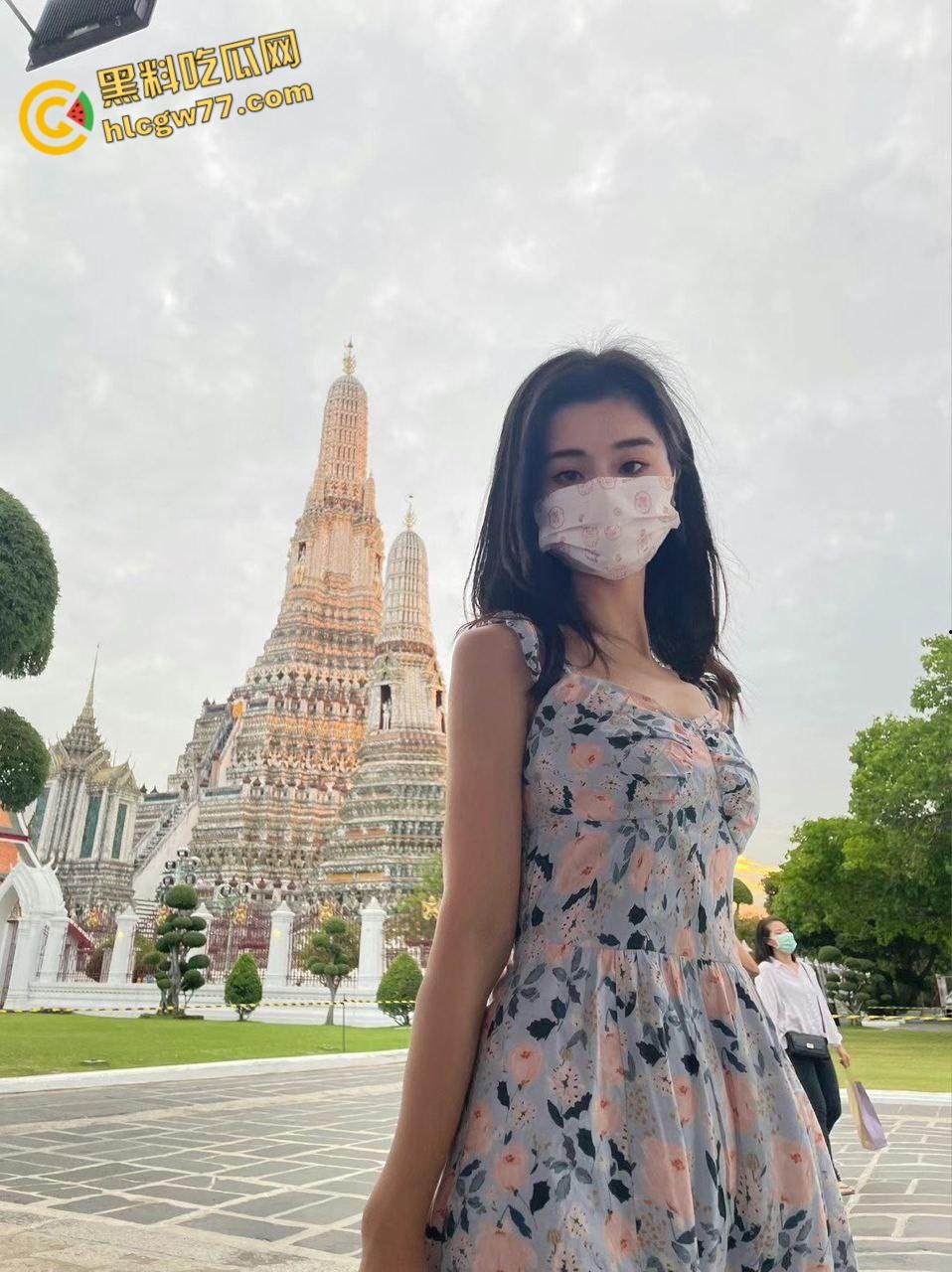 香港珠海学院反差婊 拜金女硕士【杨璐】 顶级母狗一个 背着男友做外围  学霸的性爱视频曝光-2