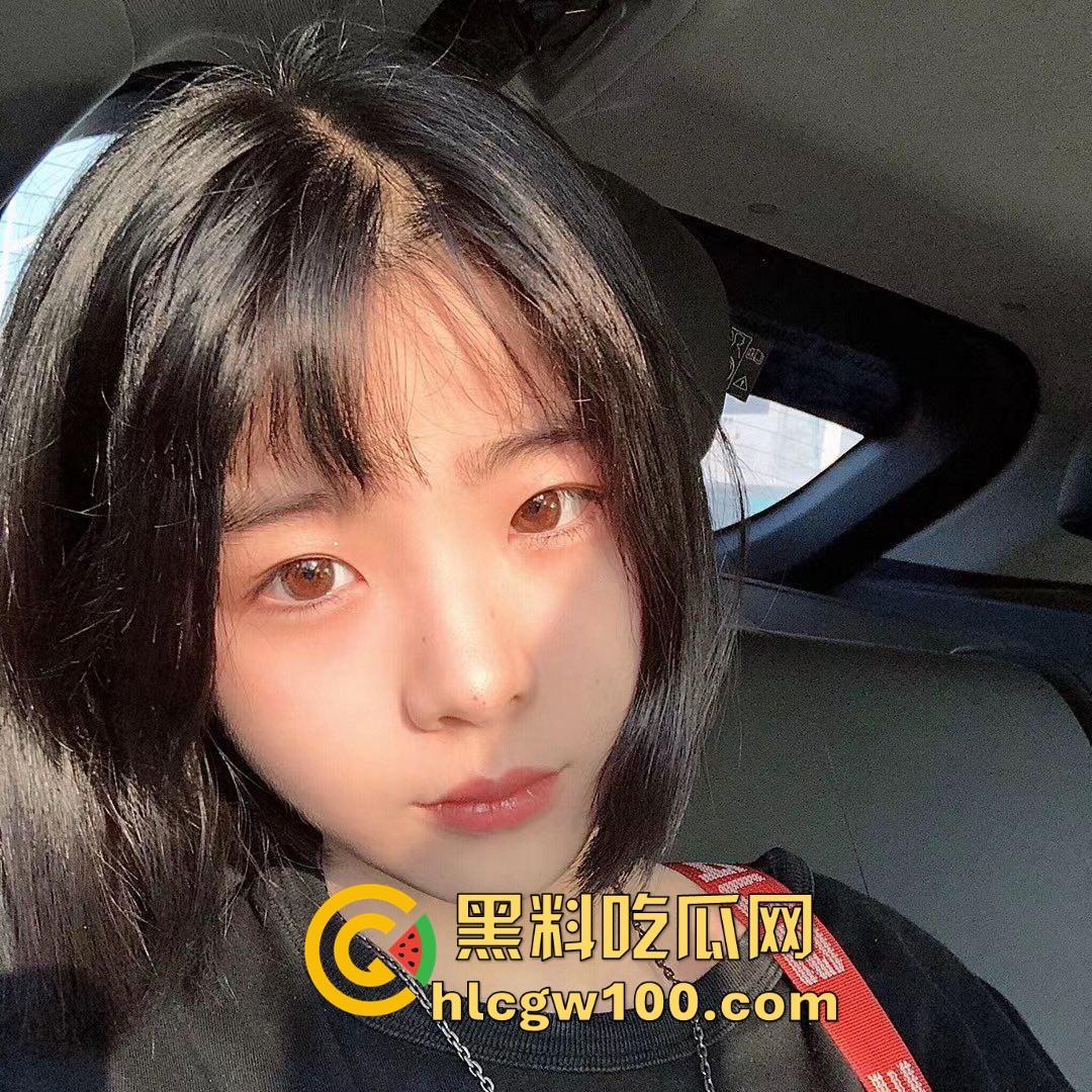 四川绵阳骚货【姜文文】分手后仍约炮 前女友成专属炮友 每天自慰两次高潮还跪舔鸡巴求草！-1