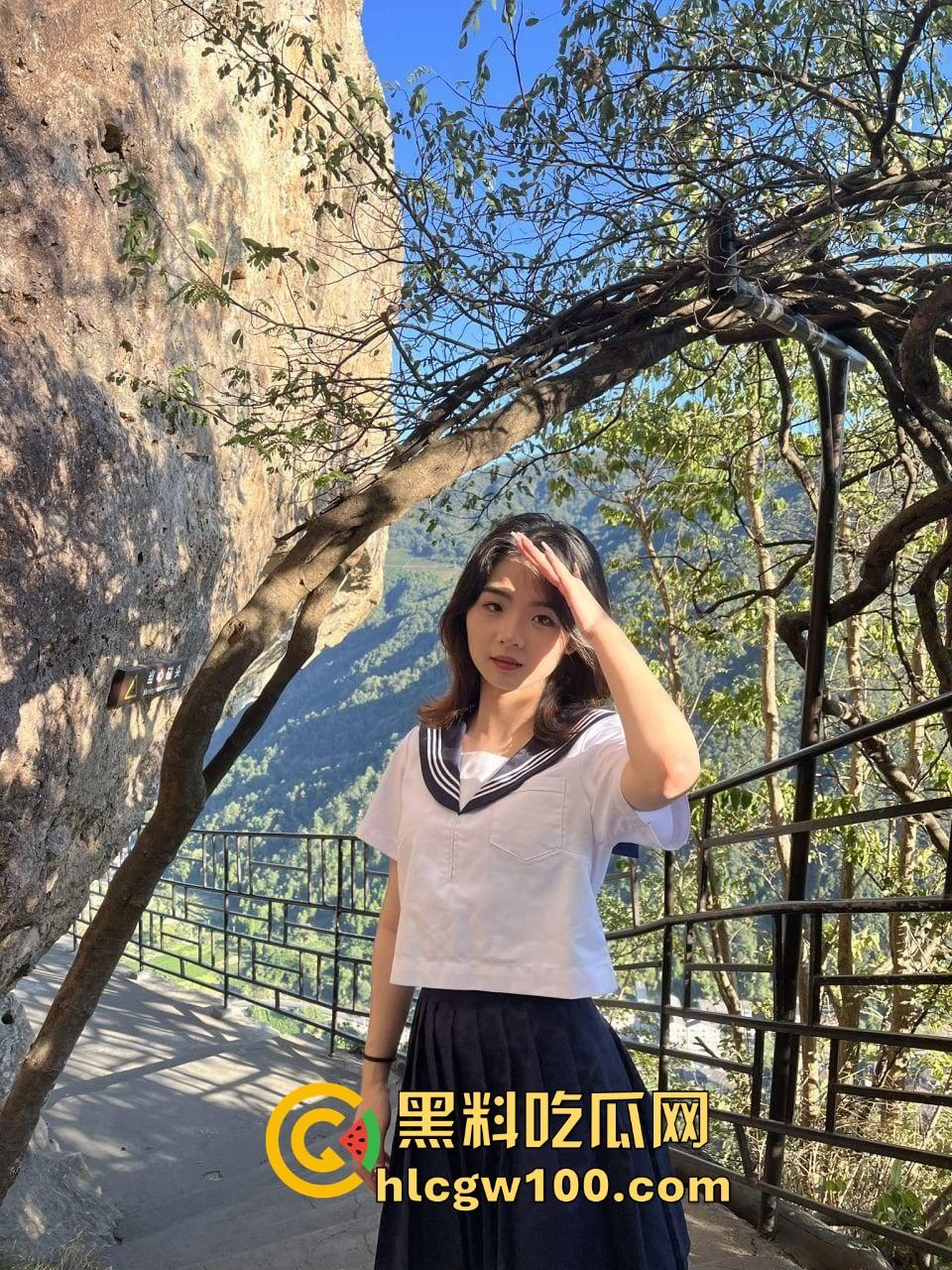 四川绵阳骚货【姜文文】分手后仍约炮 前女友成专属炮友 每天自慰两次高潮还跪舔鸡巴求草！-4