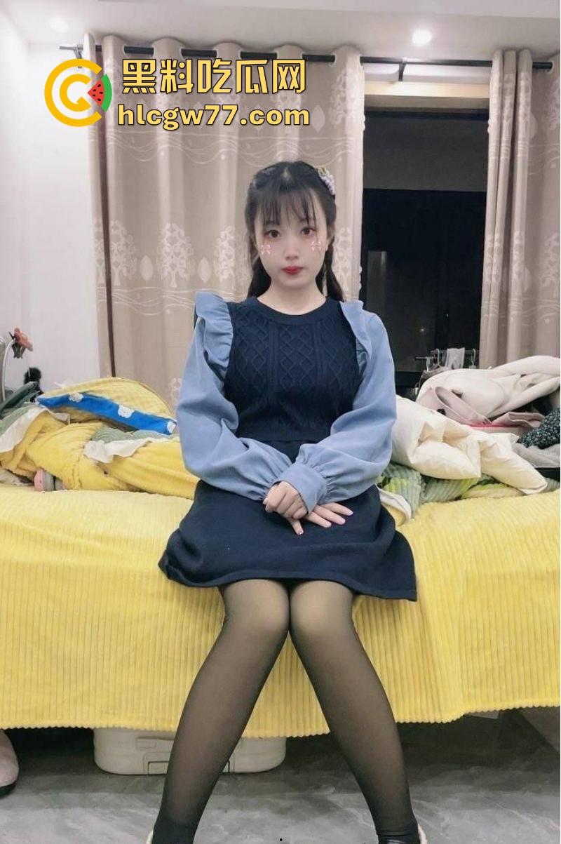 江苏19岁学妹【王欣然】出轨学长被男友曝光 巨乳肥臀肉感十足 叫声淫荡反差至极!-1