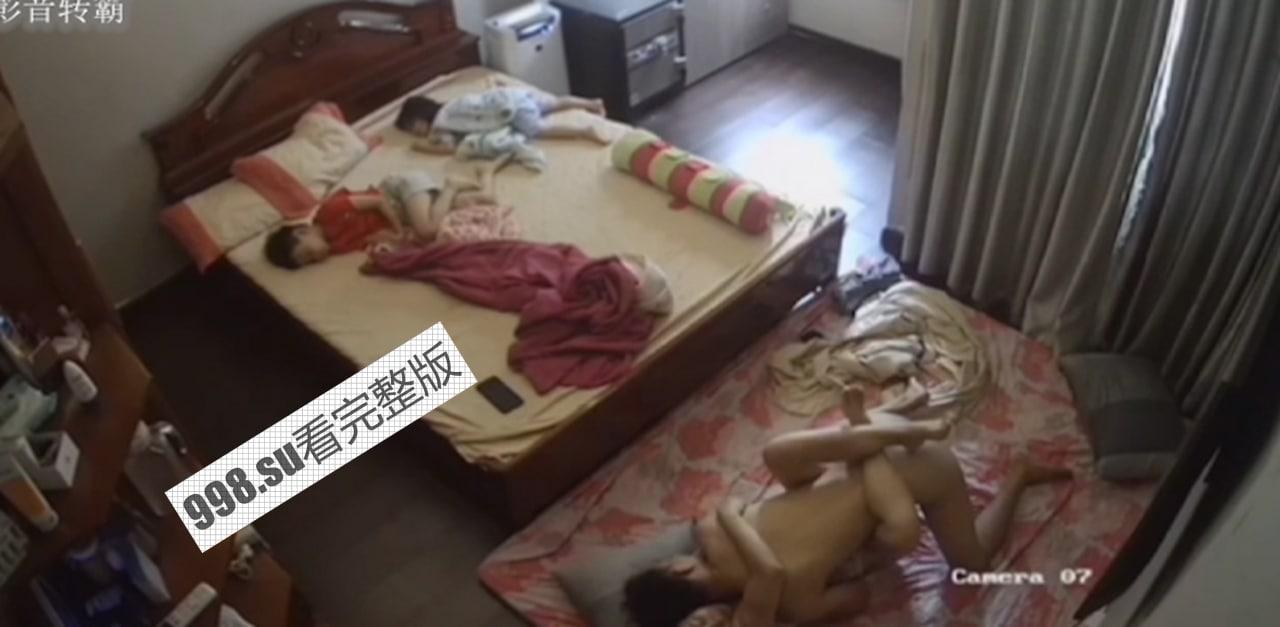 十一月私房最新流出黑客❤️破解家庭摄像头监控偷拍各种夫妻啪啪-5