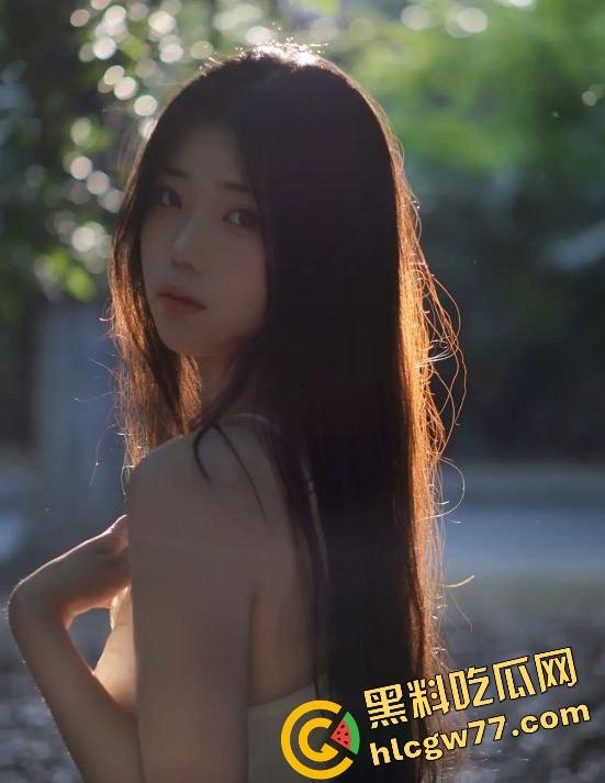 珠海学院研究生【章欣欣】包养到淫化，嫩穴被插黑，后入翘臀爽爆，每次舔棒都求射嘴里，骚得太上头！-2