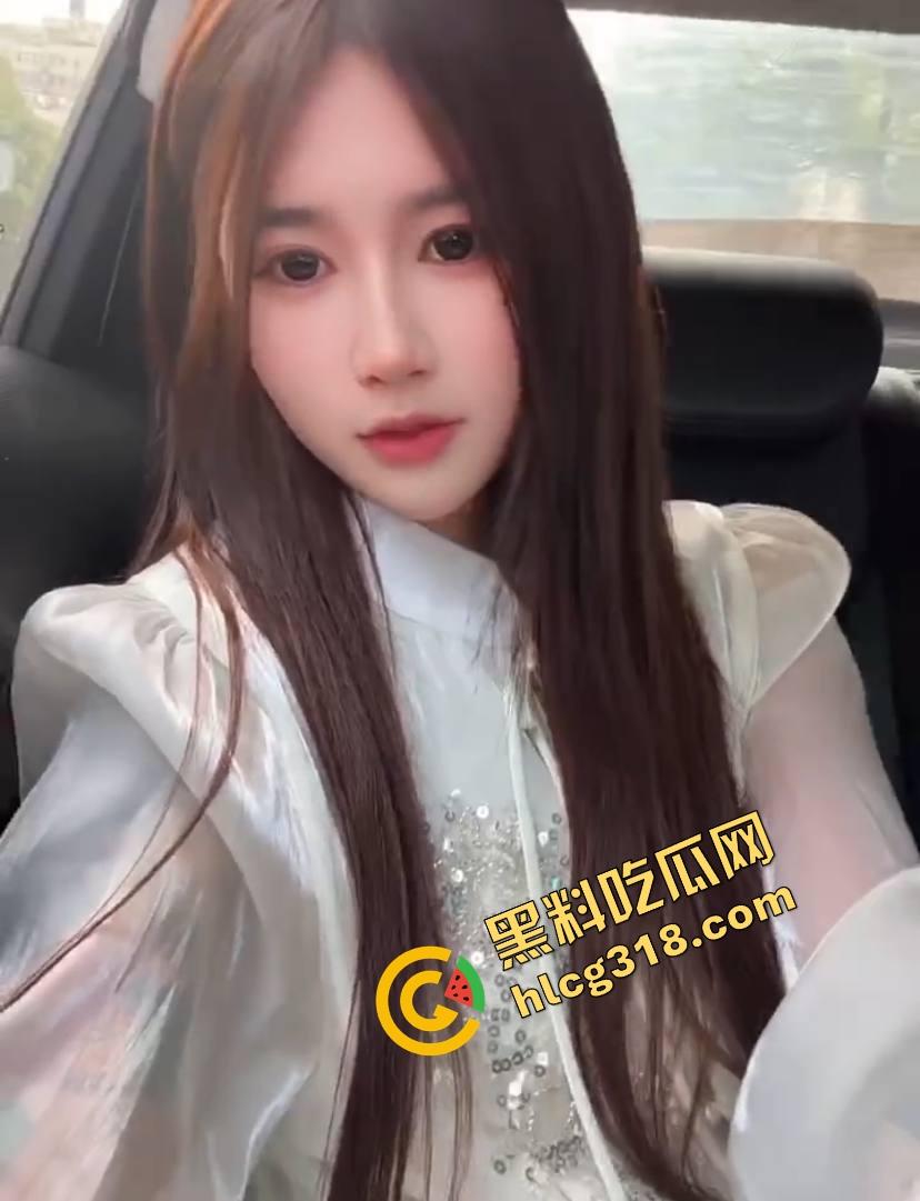 天气一热骚味就上头,瓜友野战投稿带瑜伽裤妹子不穿内裤,树林里直接掀起来就开干,一炮干完清热解暑!-3