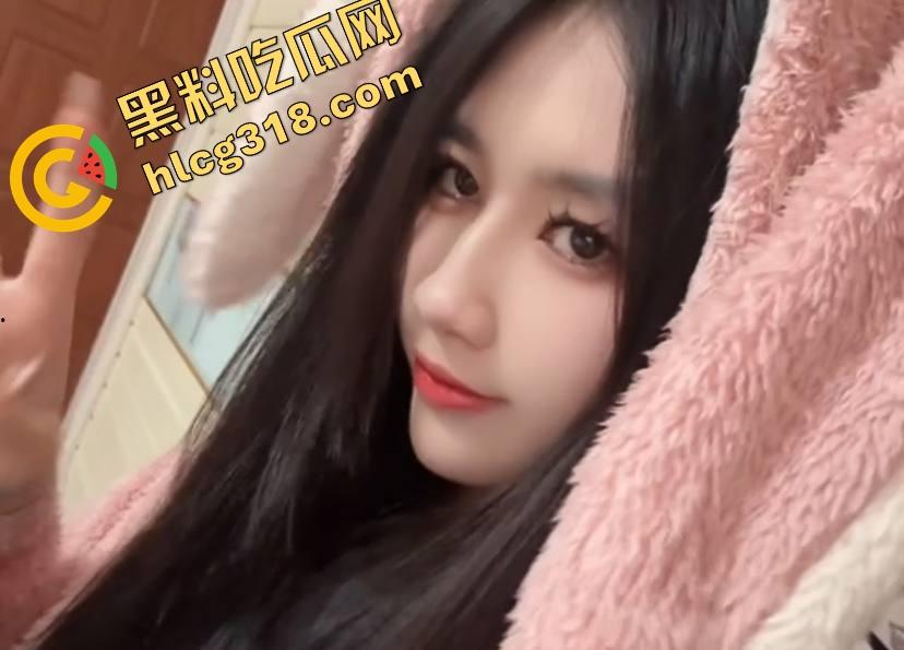 天气一热骚味就上头,瓜友野战投稿带瑜伽裤妹子不穿内裤,树林里直接掀起来就开干,一炮干完清热解暑!-6