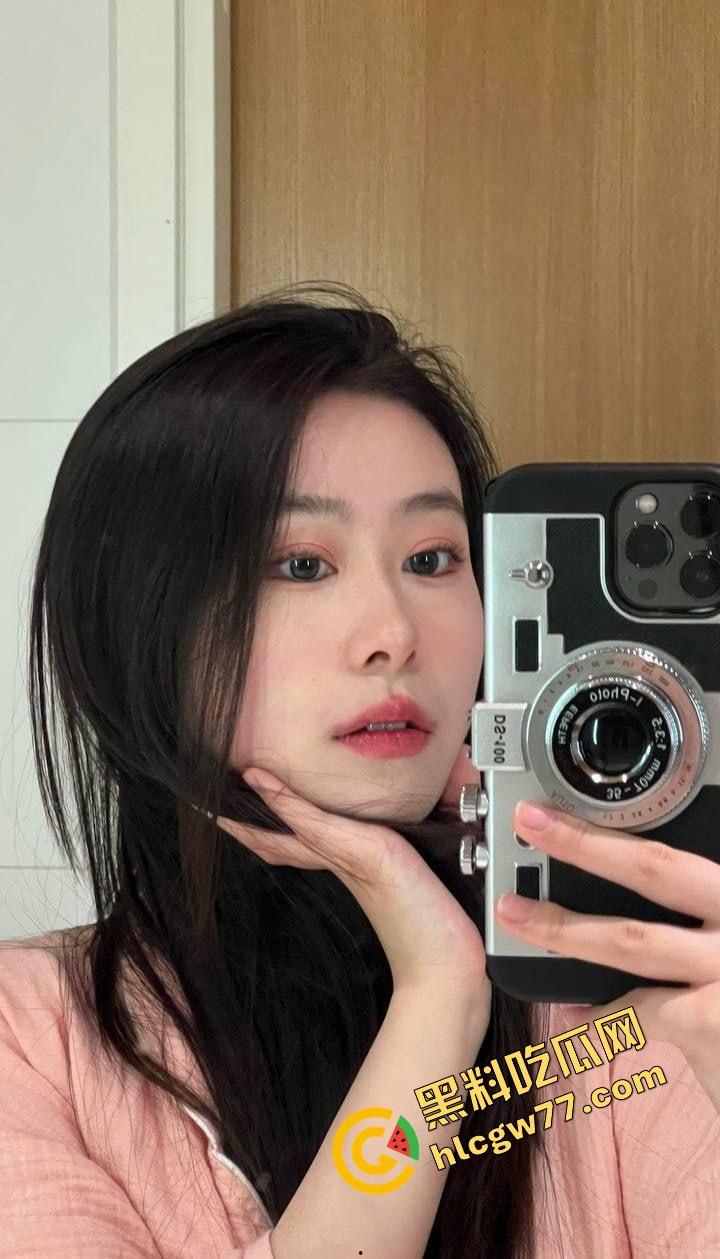 出国三年『赵瑞汝』从清纯小白花变成满级骚货,哥哥我不是处了但我会舔鸡巴了!-1