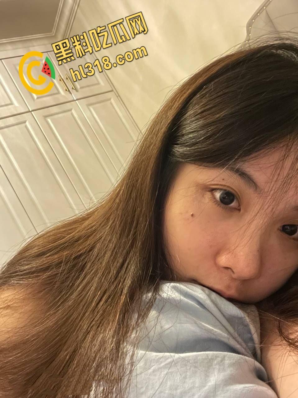 广西南宁极品模特【吴佳琪】,清纯反差性感身材,情趣黑丝翘着屁股口交,无套后入淫叫不止!-3