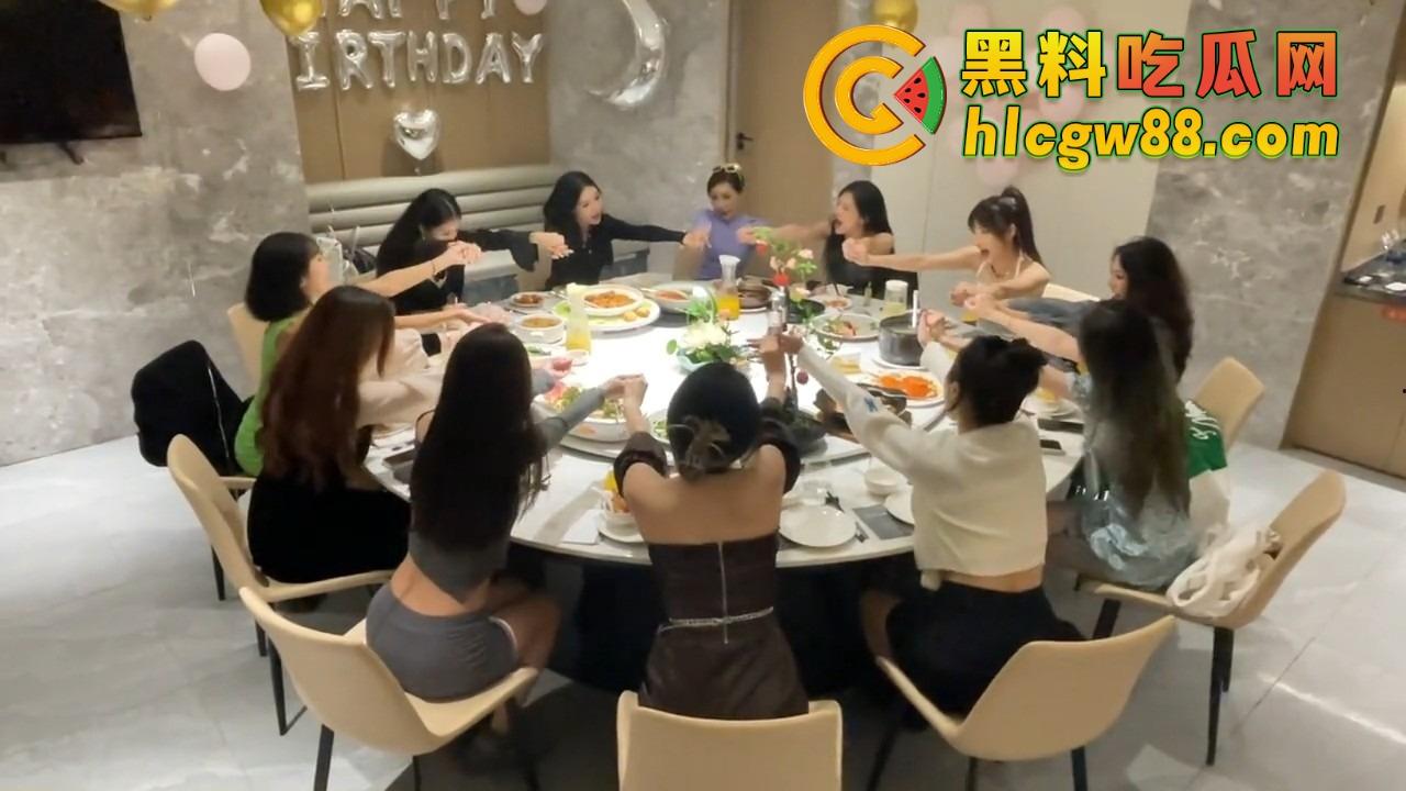 名媛聚会到底怎么玩？黑料记者揭秘，白天喝红酒吃大餐，晚上KTV趴墙抖臀大赛，精致皮囊下全是骚浪！-5