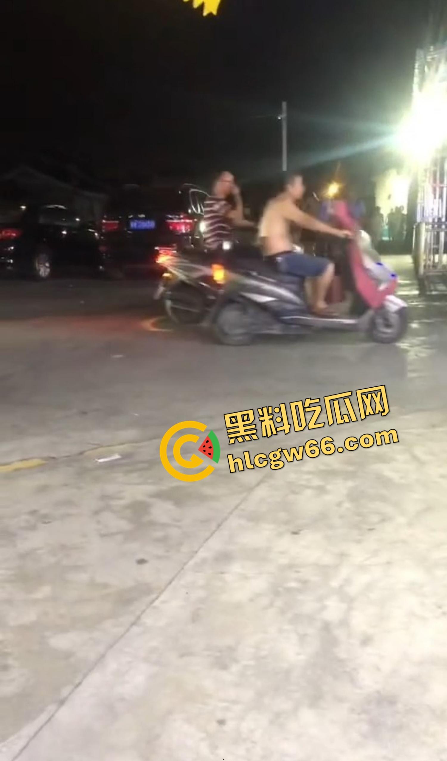 扫黄探店狼友报坐标一时爽，小店被端全员寄，嫖娼有风险，坐标别乱发，群众里面有坏人！-6