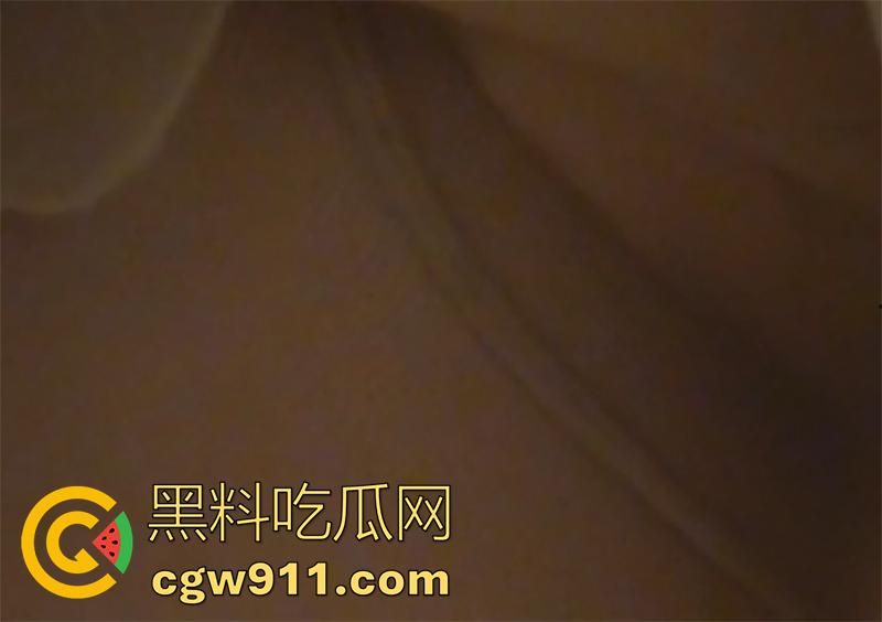 女星【唐嫣】竟是无毛馒头逼!唐嫣早期私拍视频曝光,穿开裆丝袜竟没穿内裤,一线天嫩穴饱满无毛,真羡慕罗晋啊!-14