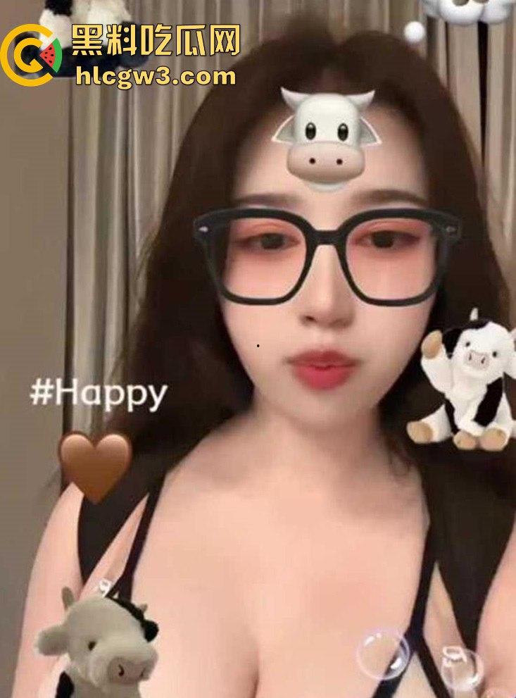 抖音豪乳女神【颖儿】私密视频曝光！榜一大哥独享天然G杯八字奶，白嫩弹润让人欲罢不能！-3