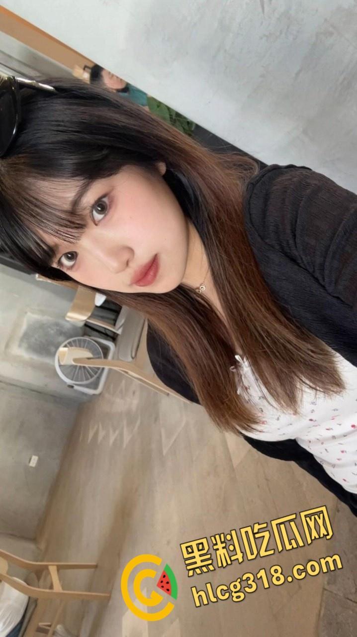 台北南华高中生【蔡子瑜】,清纯甜美脸蛋,毕业出来同居做爱,被男友调教的真会榨精 !-2