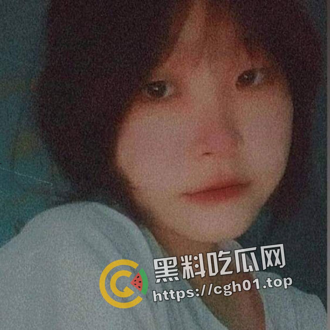 东莞实验中学女高中生网调视频遭流出 稚嫩得小妹妹羞涩的展示娇胸 这就是青春得味道嘛-2