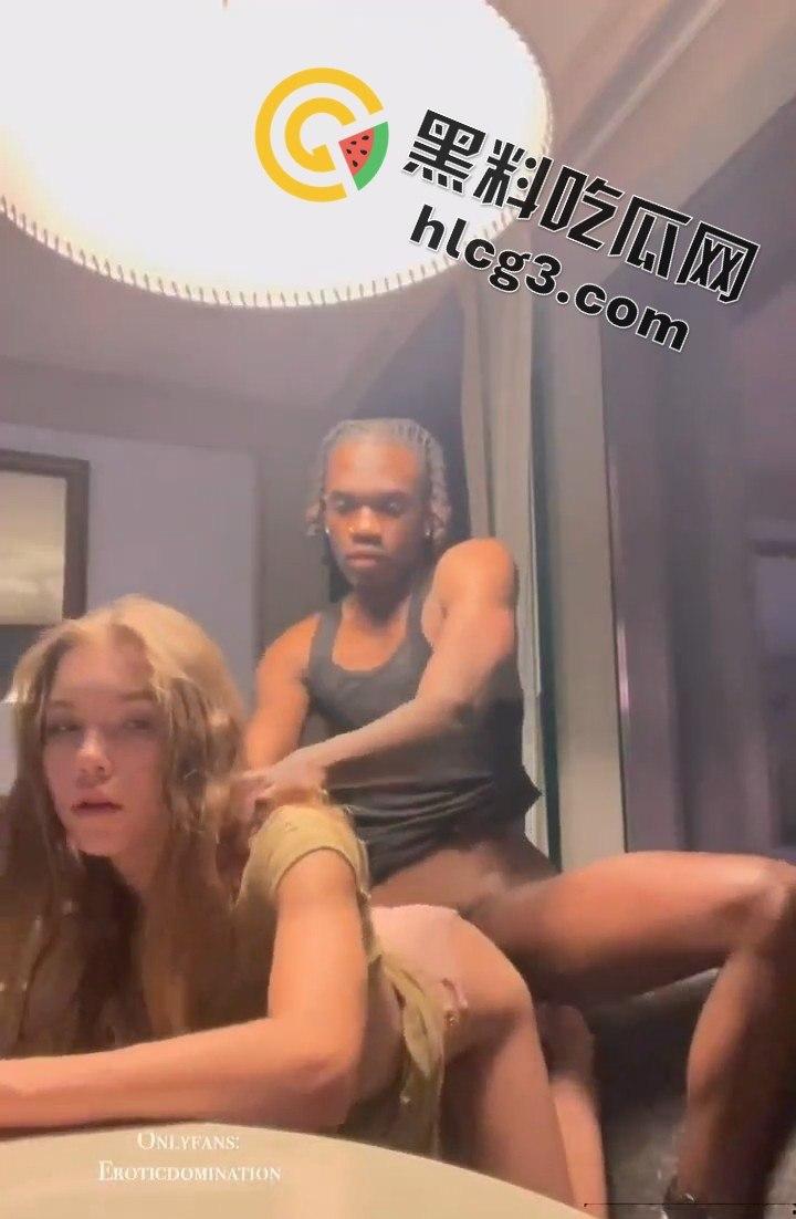 OnlyFans黑人博主狂操美女,最激烈的性爱场景,前所未有的视觉冲击!-4