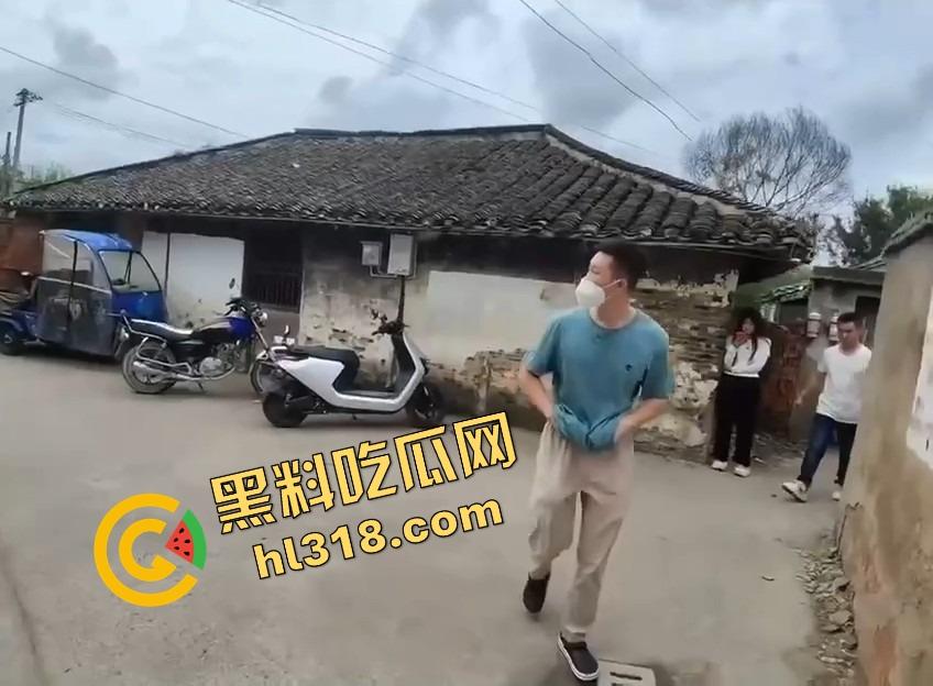 爱情小巷24小时快餐探店需谨慎，支付宝微信成证据链，早起的鸡才有巴吃，别吃个快餐人进去了！-9