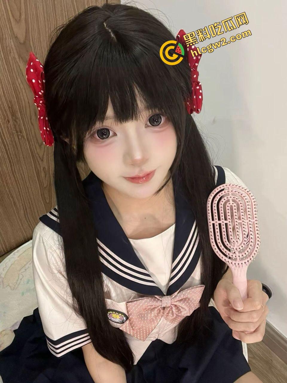 抖音 广西艺术学院双马尾少萝嫩妹『郭细菌』与金爸主题酒店跪式后入爆操！独家曝光！-5