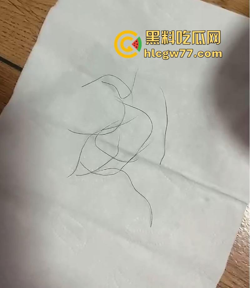 黄毛小妹直播间PK惩罚当场拔逼毛 输赢规矩惊呆网友 这届网红玩的可真花花啊 估计平时也没少挨操！-10