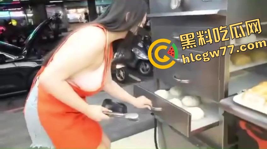 台妹夜市开摆，个个大奶DEFG甩成波浪鼓，白花花一片走火入魔，收复已迫在眉睫！-5