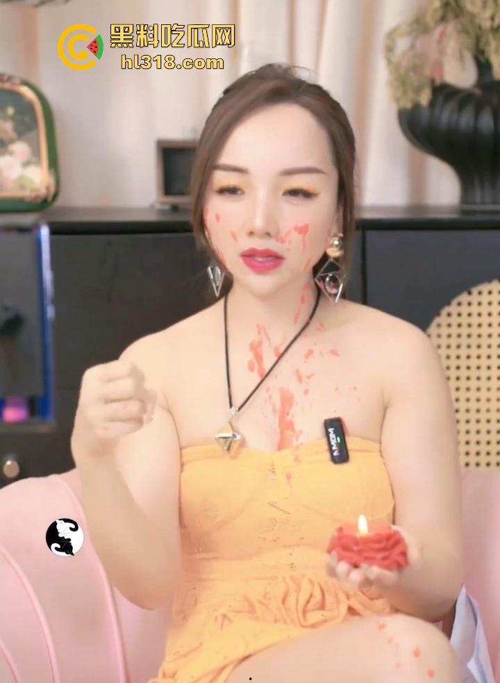 黑料性爱课堂又来啦！性爱导师超长直播讲解，异地恋震动球与滴蜡玩法，各位尝试的时候别买错蜡烛噢！-6