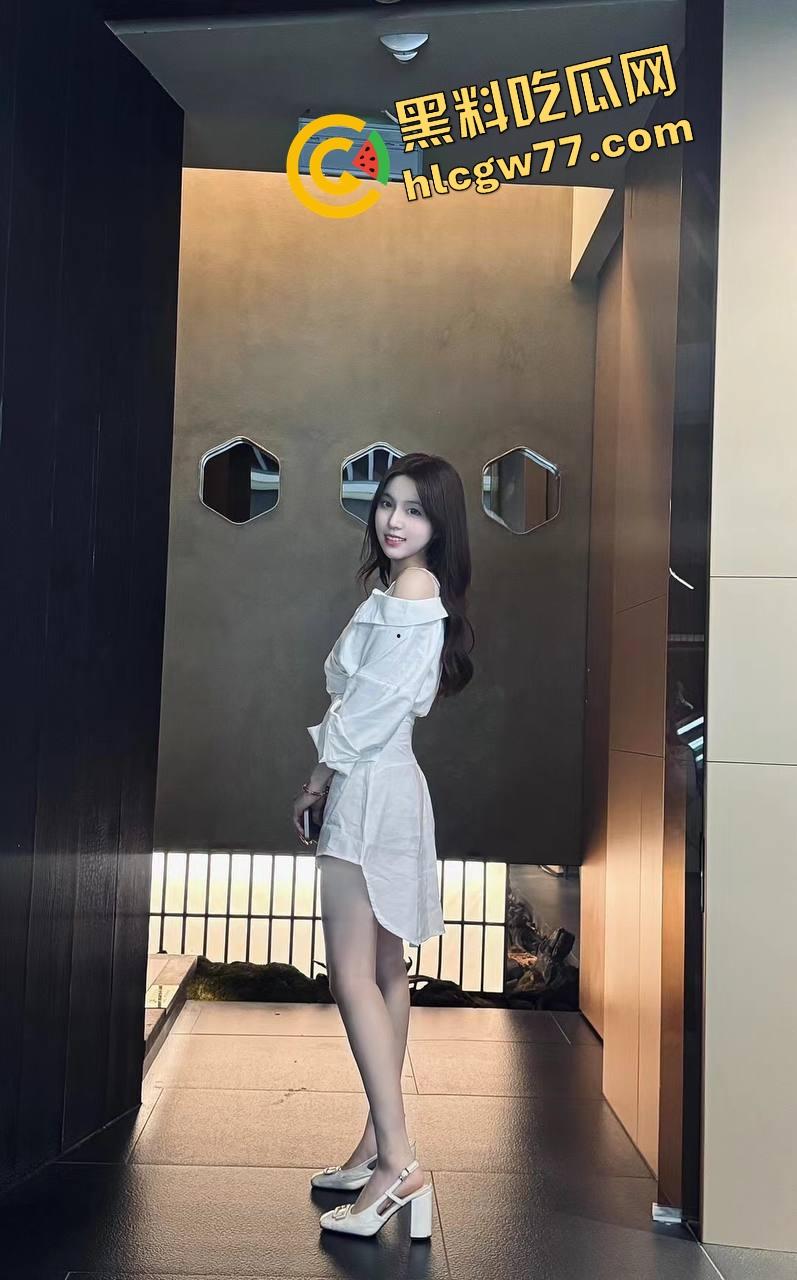 清纯外表迷惑众人 武汉大三学姐『林婉柔』白嫩尤物成包养炮架，床上夹屌夹到肉棒发麻内射喷浆！-3