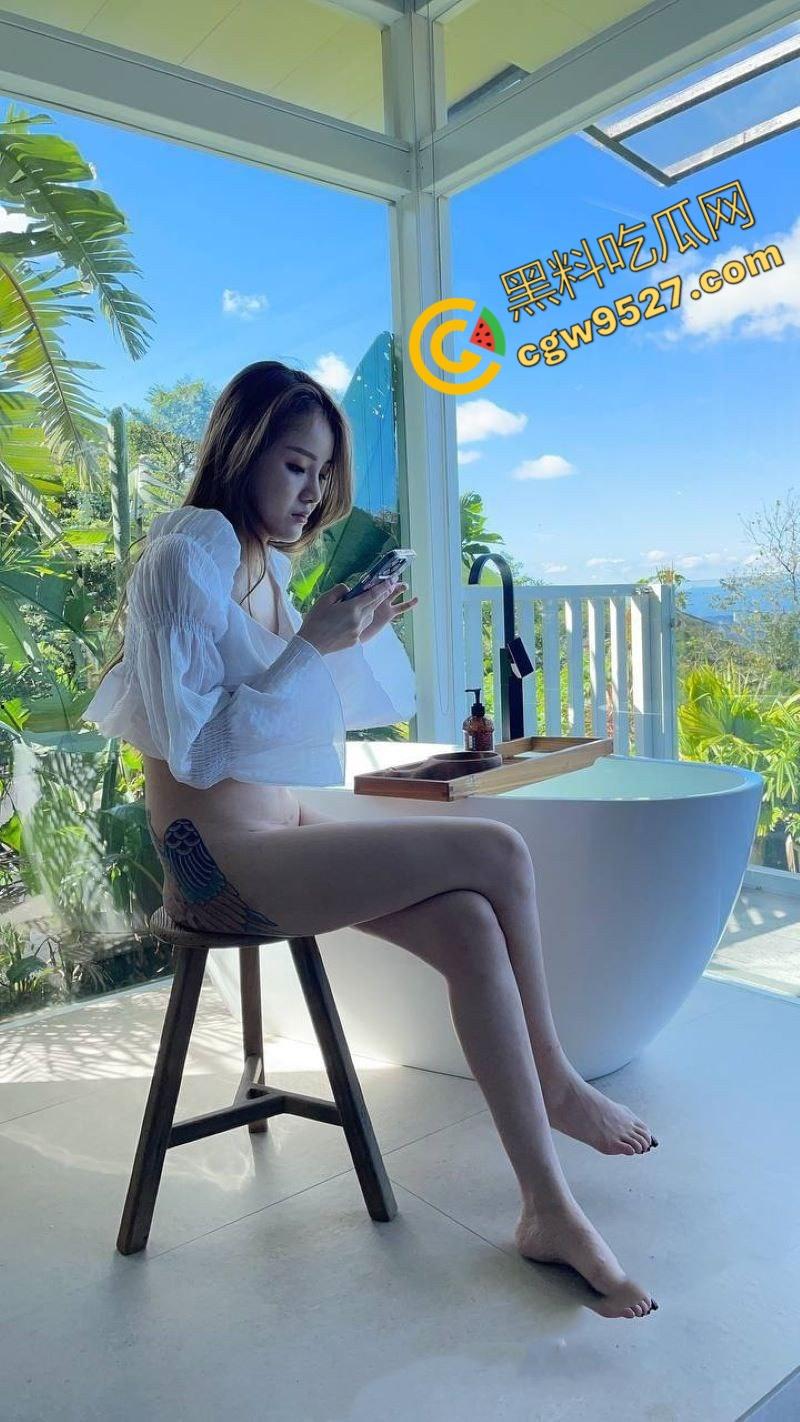 淫荡反差!台湾INS网红唐恩曝美乳酥胸与男友激情私密影片,网友狂赞:眼福不浅!-2