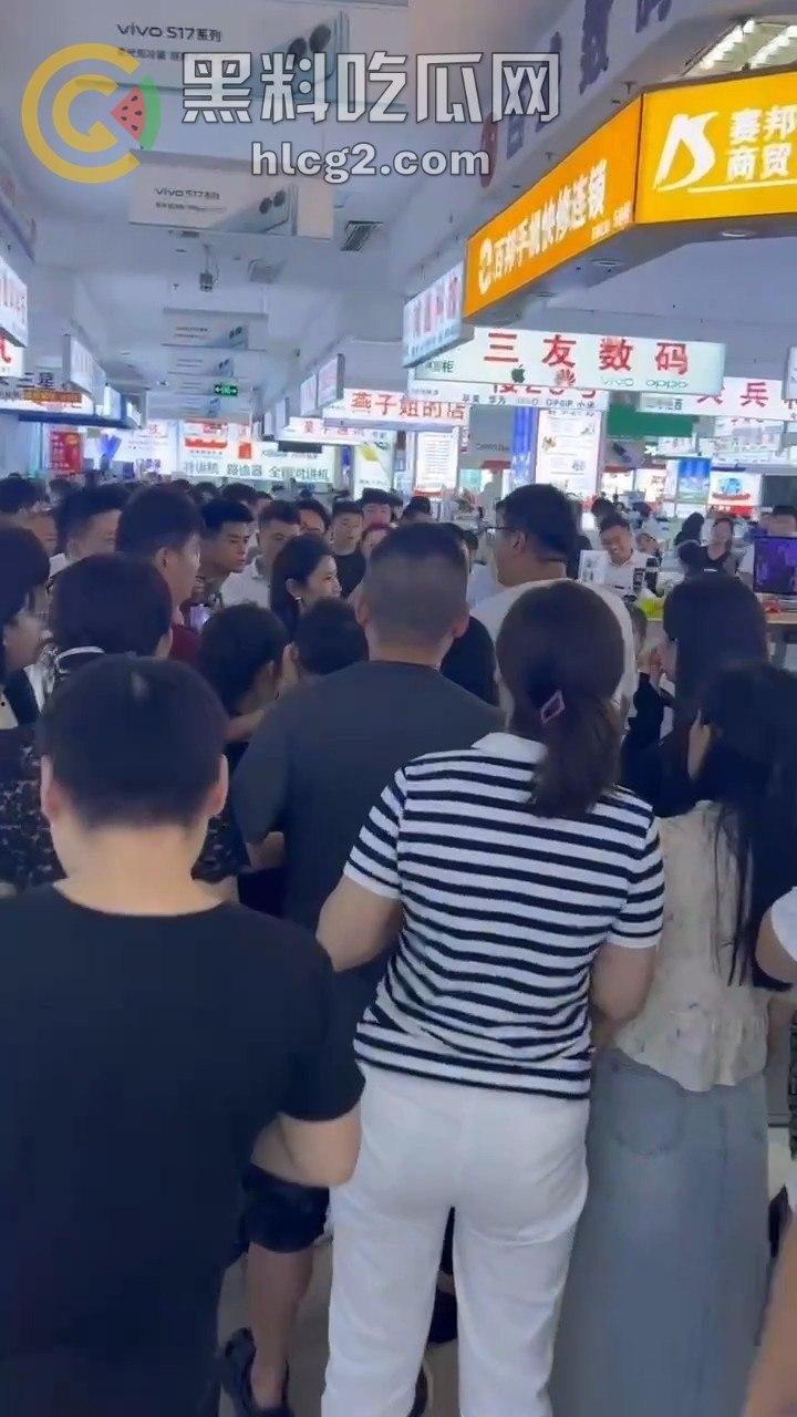 小姨子偷情姐夫，姐姐一怒之下大闹手机店，家族恩怨一触即发-6