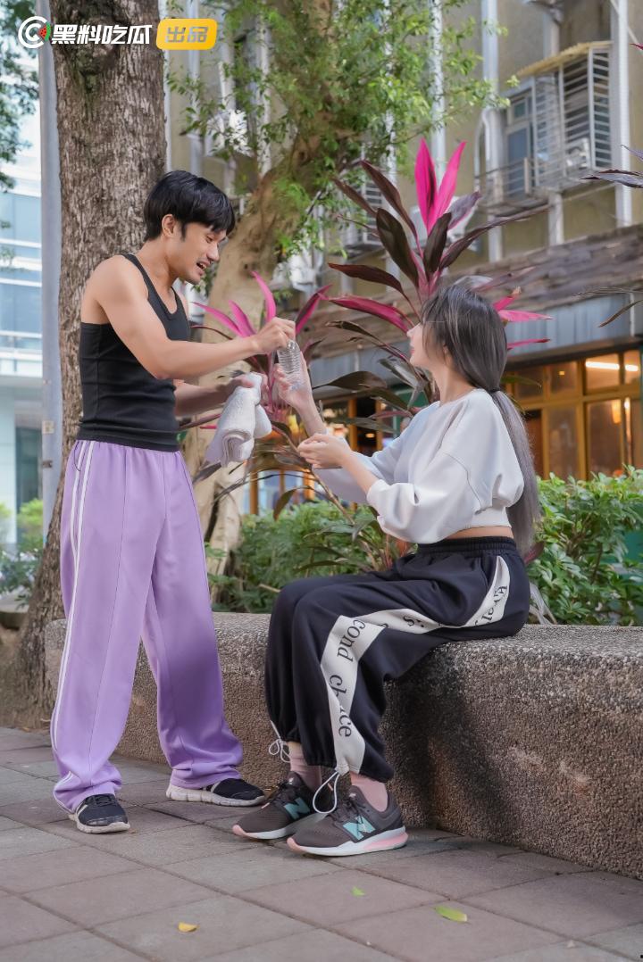 黑料吃瓜网出品-《江南第一小屌童锦程798&吴柳芳之花小龙&王老师爱情故事》第五集！-5