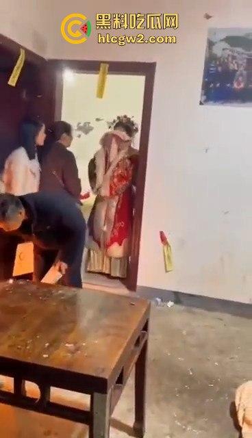 逆天风俗冥婚现场流出！女子哭嫁仪式骇人听闻，现实比影视剧更离奇，看得人发毛！-7