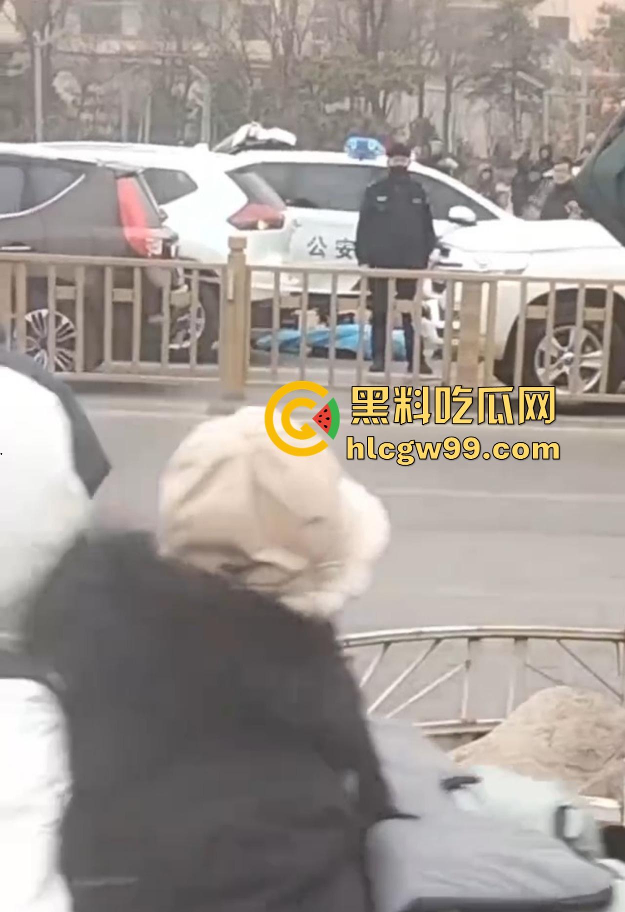 山西晋中传来命案，欠钱不还酿惨剧，一死一伤，网友直呼血债血偿？-3