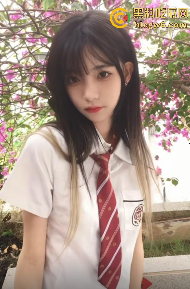 郑州音乐学院颜值天花板【李梓娜 】抖音百万粉网红口爆吞精全记录 小号钓鱼大号清纯 这次翻车兄弟们冲了!-11