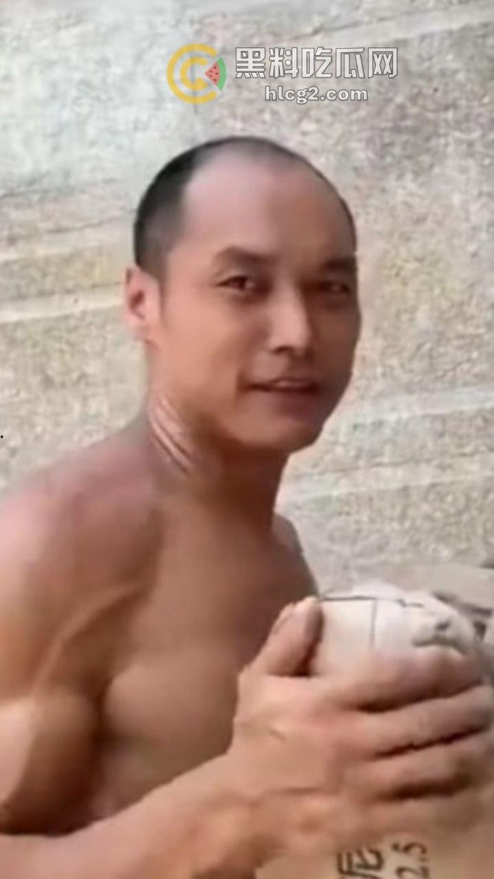 35岁小伙靠扛楼一天赚1000多，短短一年多攒下40万，赚钱秘密曝光！-9