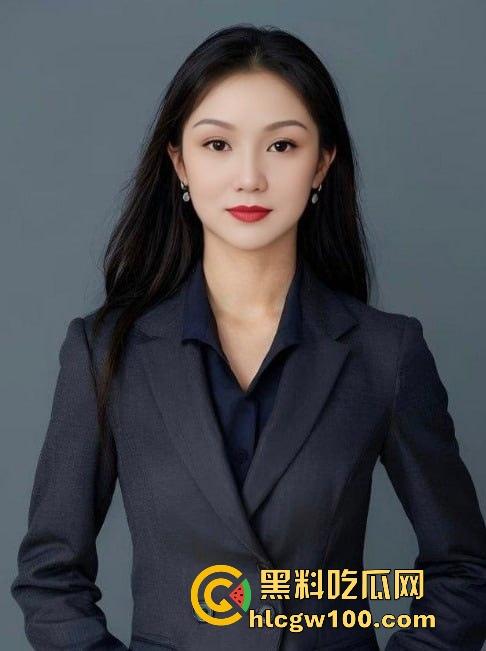 招商银行高管【廖飞】下海接客，42岁知识人妻风韵犹存，为还债变身金主圈高端玩物，嫩紧实知性风骚一条龙！-5