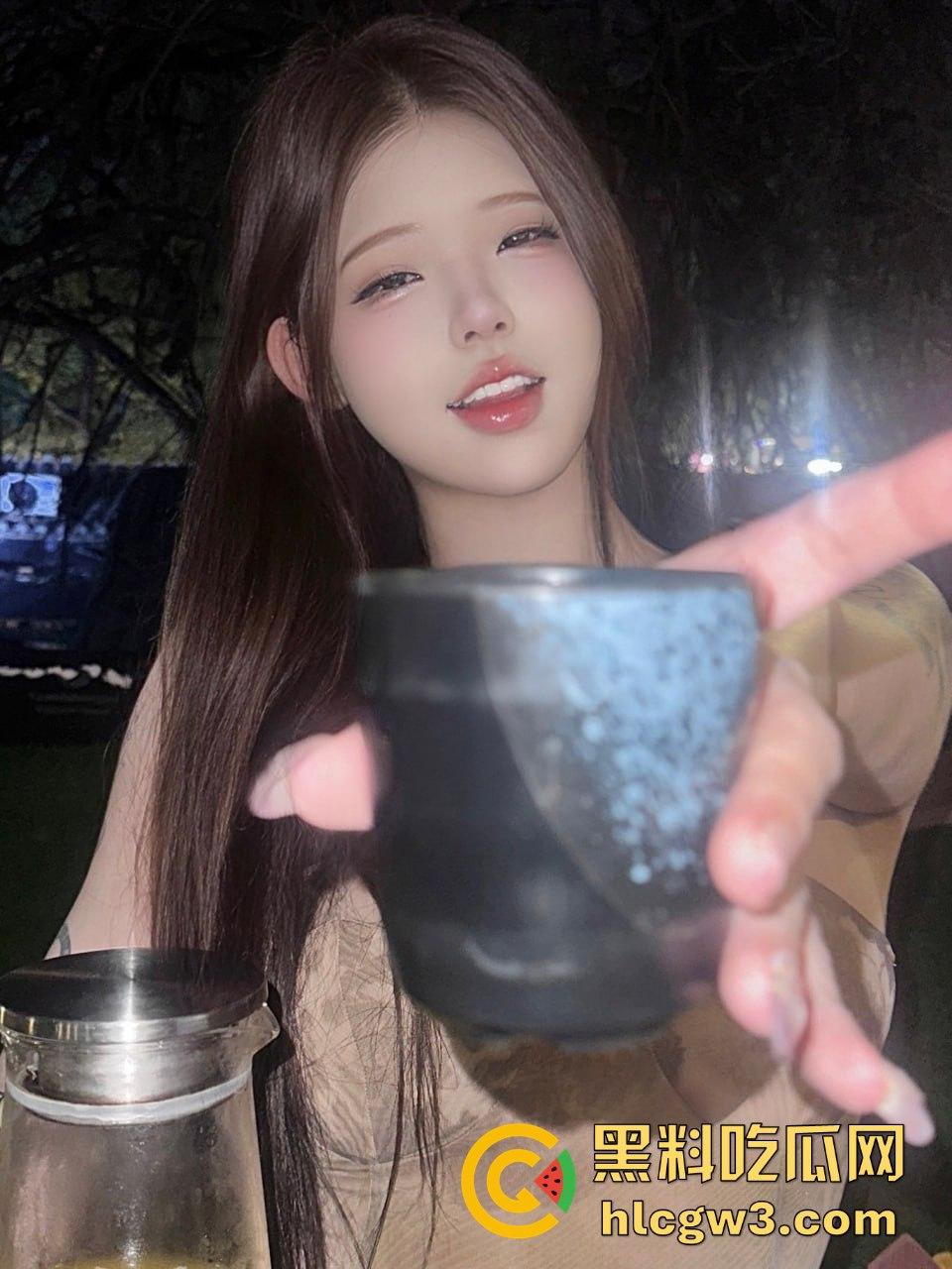 猎奇党速戳 上海『鱼籽储存器』TS童颜巨乳天花板爆火 高潮脸反差榨精魅魔,这才是男人的梦魇!-4