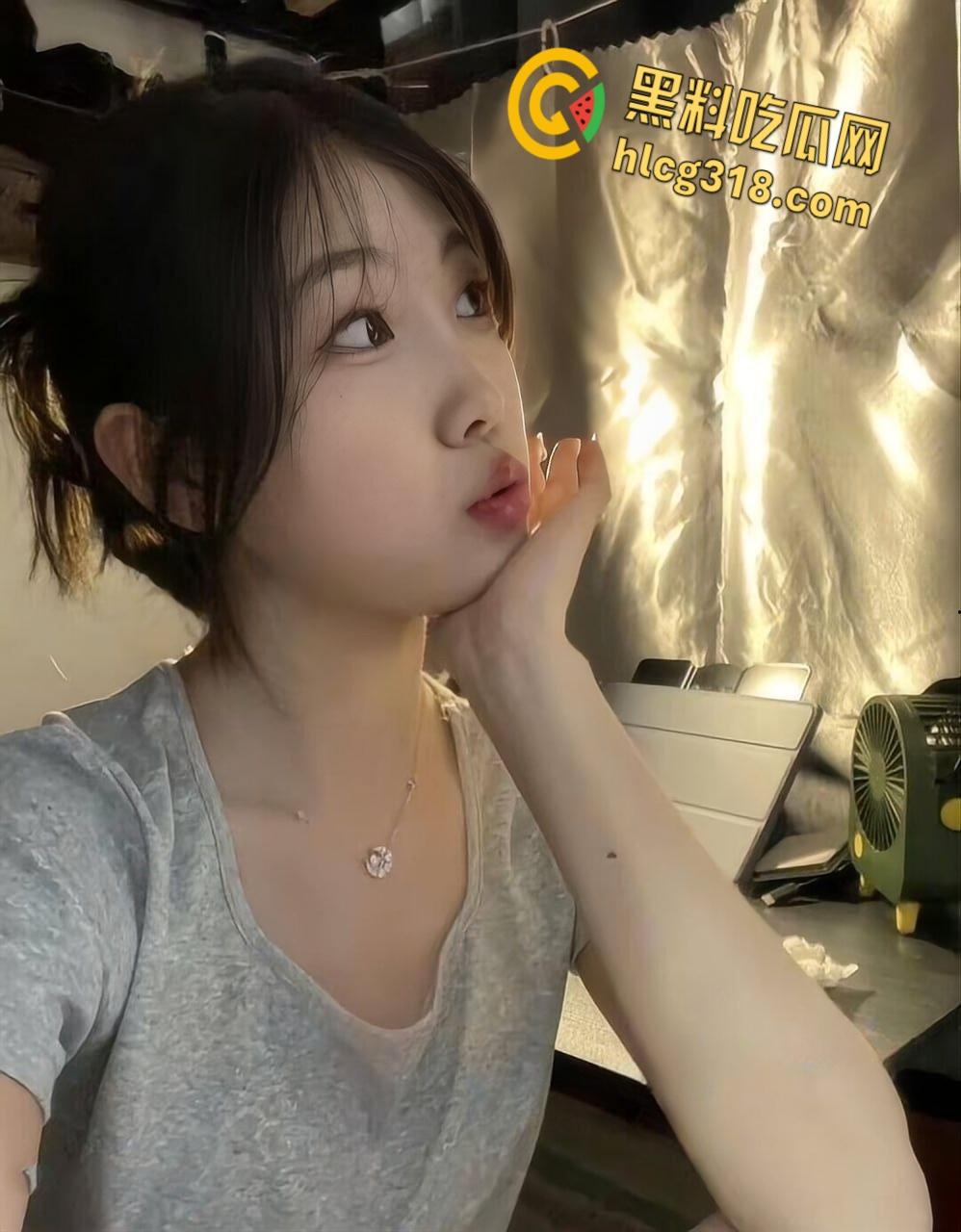 精神小伙情感翻车，三年恋情被老头截胡台球助教，三年感情败在金钱上！-3