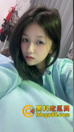 温州龙港欢乐幼儿园骚婊园长『章小敏』白天幼师晚上鸡婆,带队卖逼抖音选妃,这年头幼师难干!-11