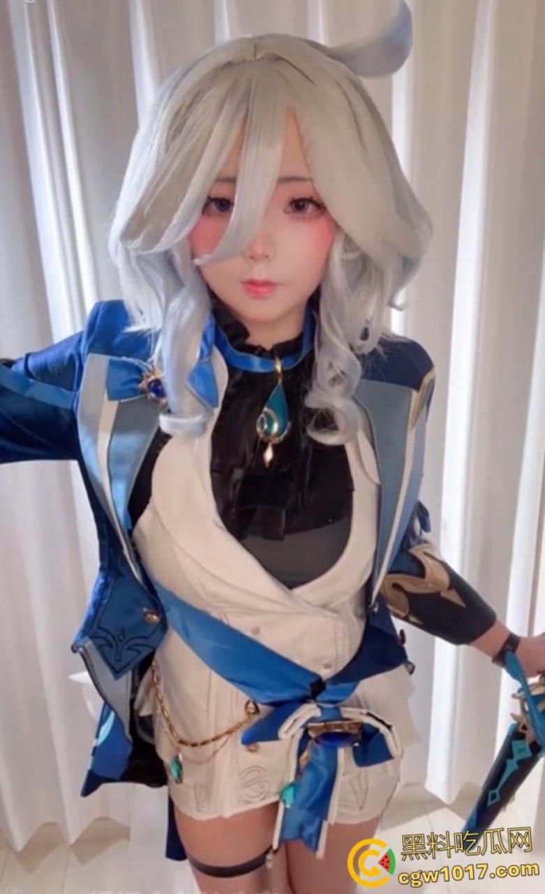 童颜巨乳福利姬【NagomiteiChuchu】,大尺度福利流出,Cos原神芙宁娜,美乳套弄假屌,道具自慰淫水喷溅!-1