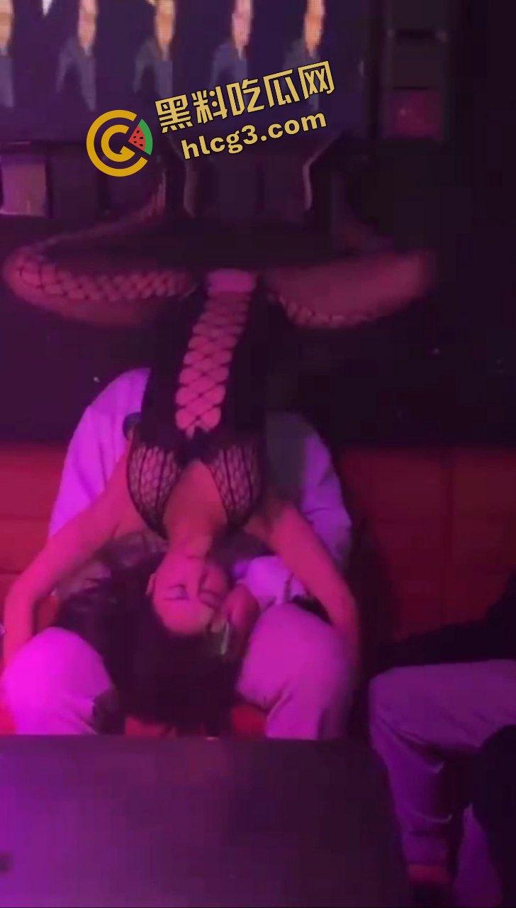 真实夜场夜店生活！酒吧KTV鸡小姐工作日常 淫乱现场大合集即刻呈现！-6