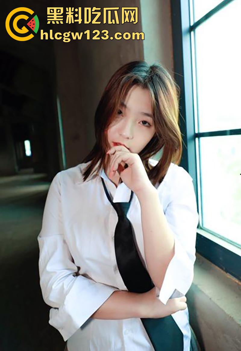 曝光长春性奴母狗【辉夜姬】，背着男友当肉便器，经常群p已千人斩，炮机狗笼喝尿滴蜡相当炸裂 ！-1